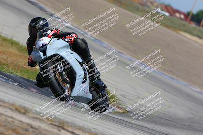 media/Apr-24-2023-Fastrack Riders (Mon) [[2ca7ef103c]]/Private Group/Session 4 (Outside Grapevine)/